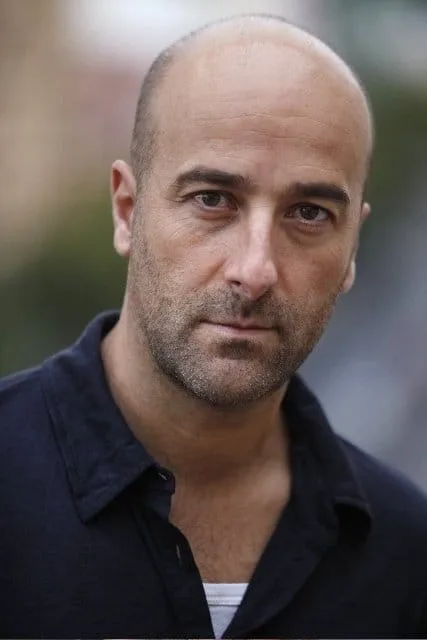 Antonio Gil