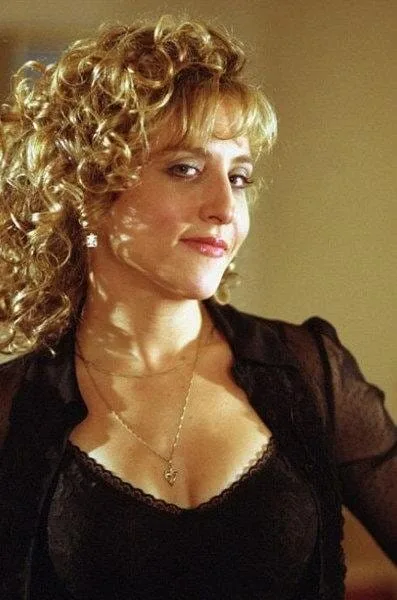 Bitty Schram