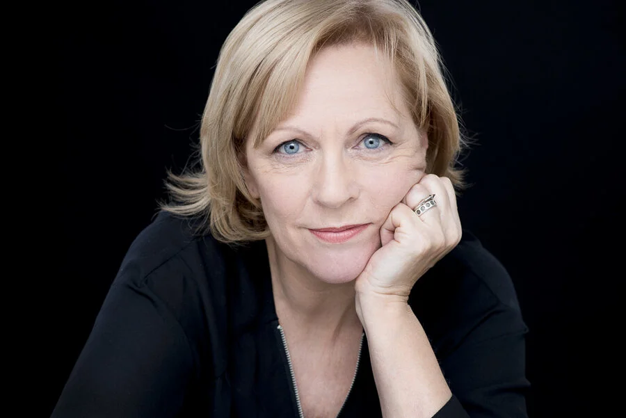 Gillian Apter