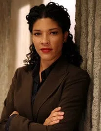 Klea Scott