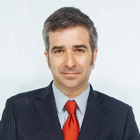 Nicolás Mena